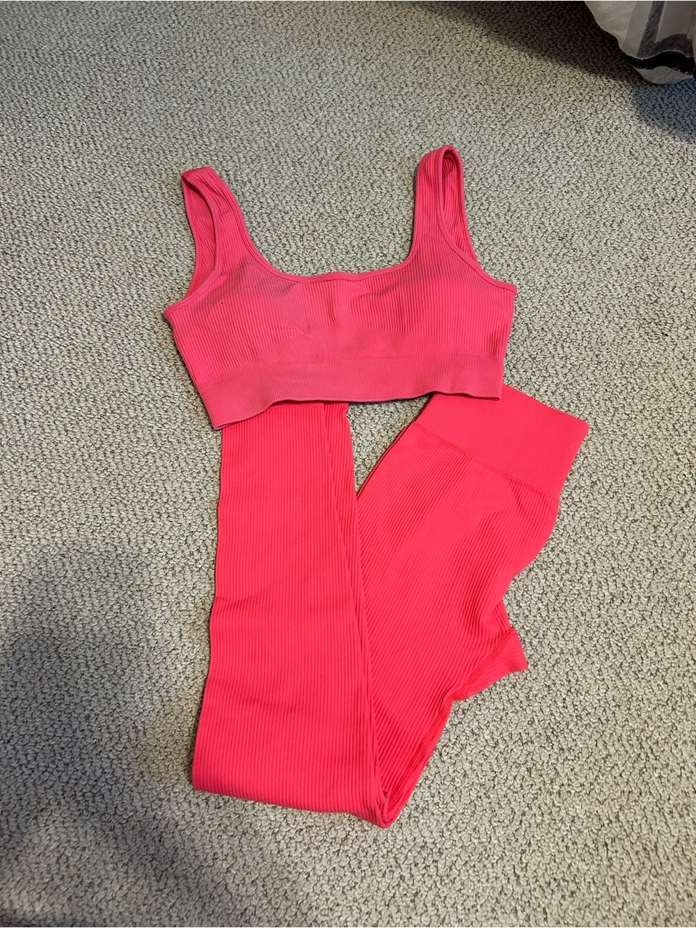 Women’s Ribbed Seamless Hot Pink Workout Set